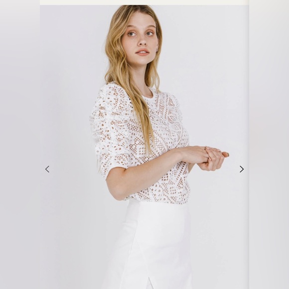 Endless Rose Embroidered Lace Top - Picture 9 of 10